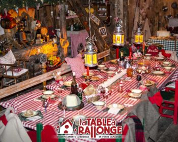 Les dîners spectacle de Noel se preparent à LA TABLE A RALLONGE , l'auberge festive de Camargue